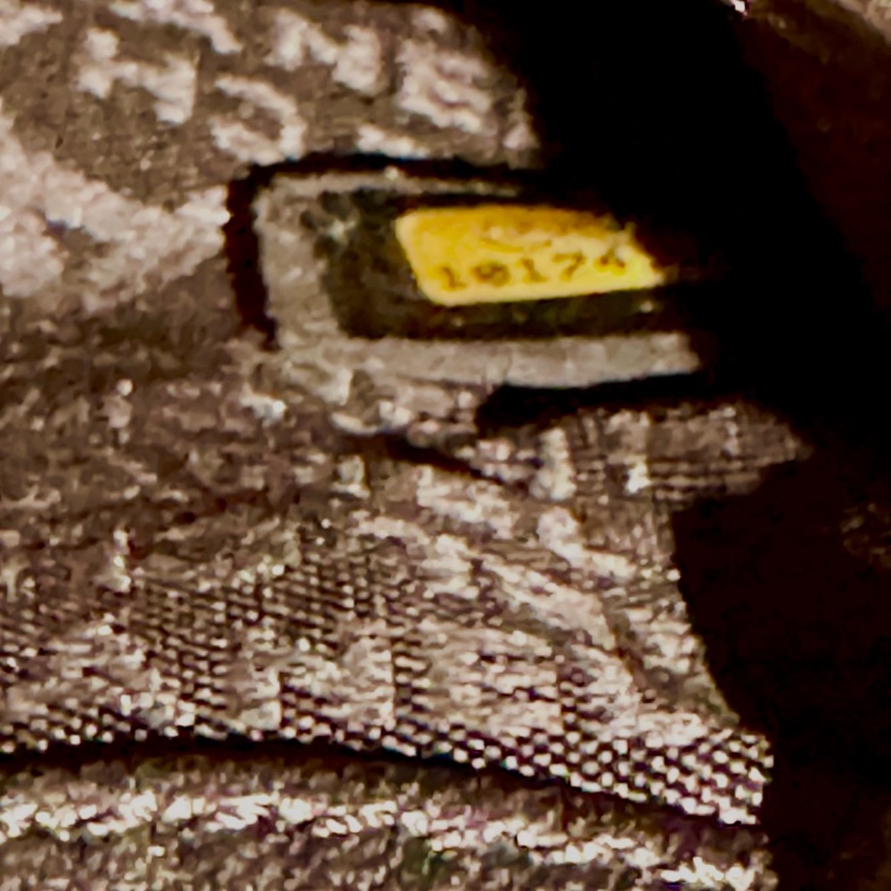 Authentic Chanel Lambskin Patent Calfskin Camellia Flower Phone Case Black - Picture 6 of 6